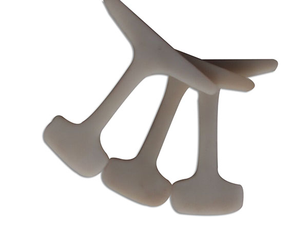 轨端（钢轨端头）